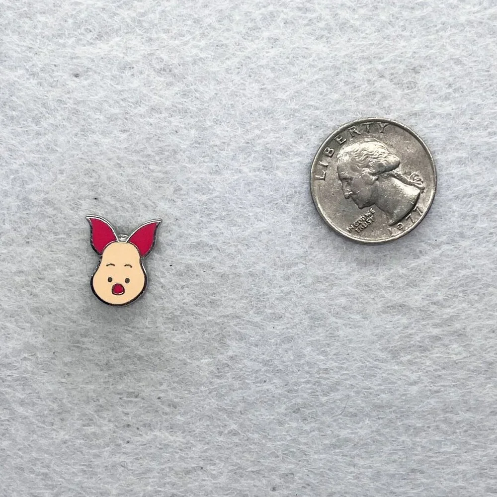 🔮 5/$25 Disney Winnie‎ The Pooh Piglet Pin